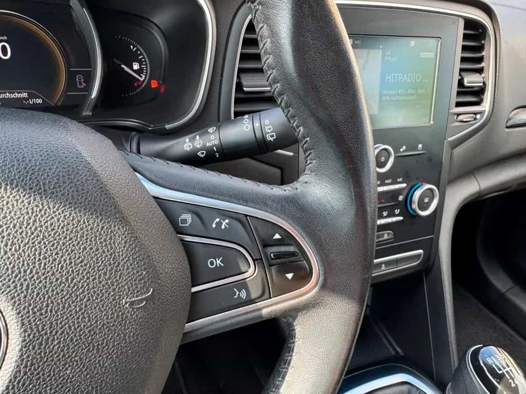 Renault Megane IV Grandtour Experience 2-Hand Scheckheft 11/2016-photo-14