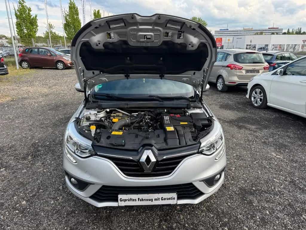 Renault Megane IV Grandtour Experience 2-Hand Scheckheft 11/2016-photo-21