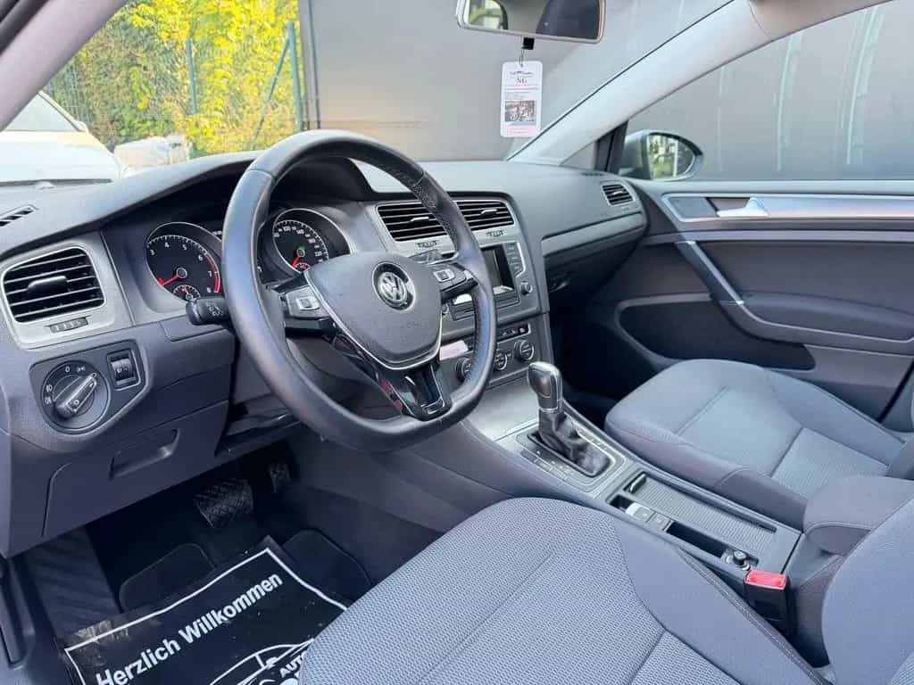 Volkswagen Golf VII Comfortline*Panorama*Scheckheft*PDC 04/2013-photo-15