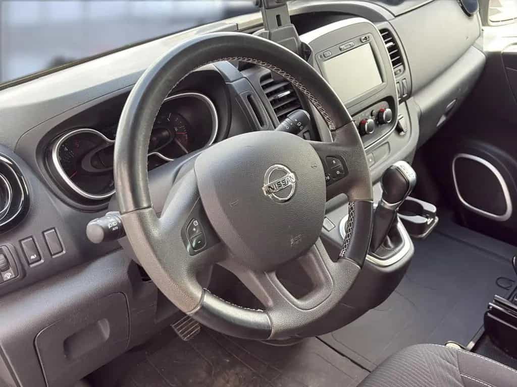 Nissan NV300 L2H1 8-Sitzer PREMIUM Navi BT ZV 11/2020-photo-11