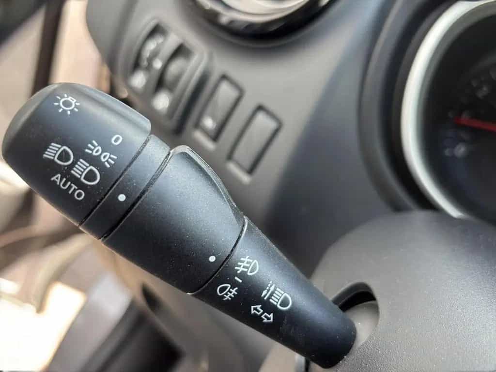 Nissan NV300 L2H1 8-Sitzer PREMIUM Navi BT ZV 11/2020-photo-15
