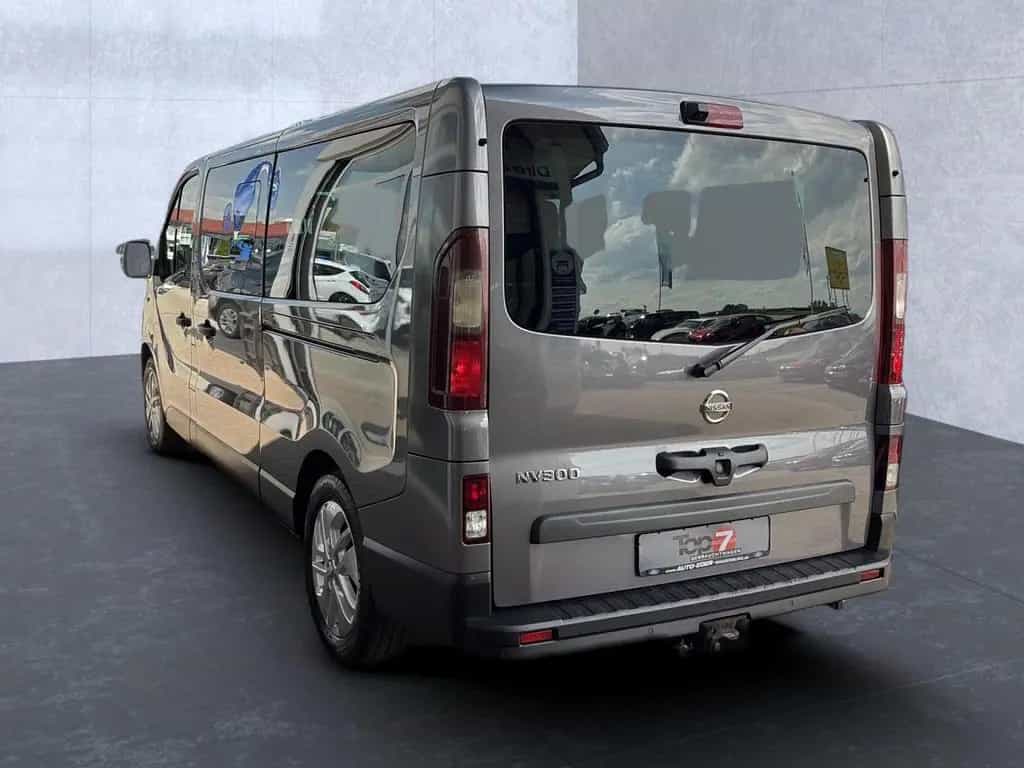 Nissan NV300 L2H1 8-Sitzer PREMIUM Navi BT ZV 11/2020-photo-2