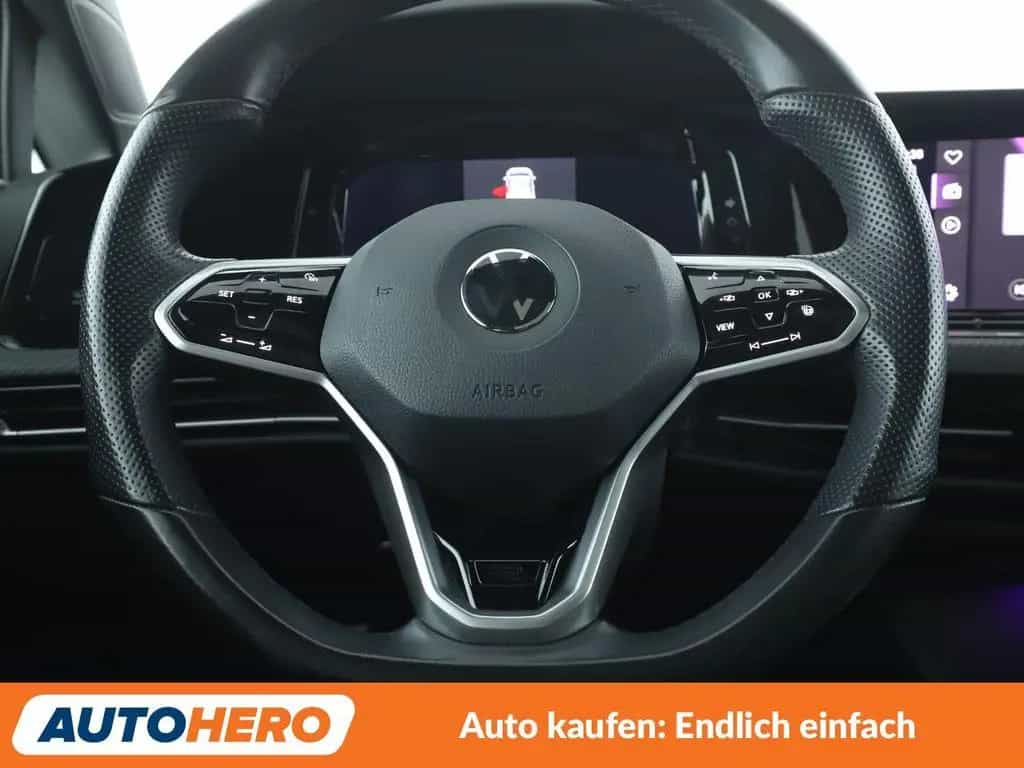 Volkswagen Golf VIII 1.5 TSI ACT R-Line*LED*VC*NAVI*LIMITER 09/2020-photo-18