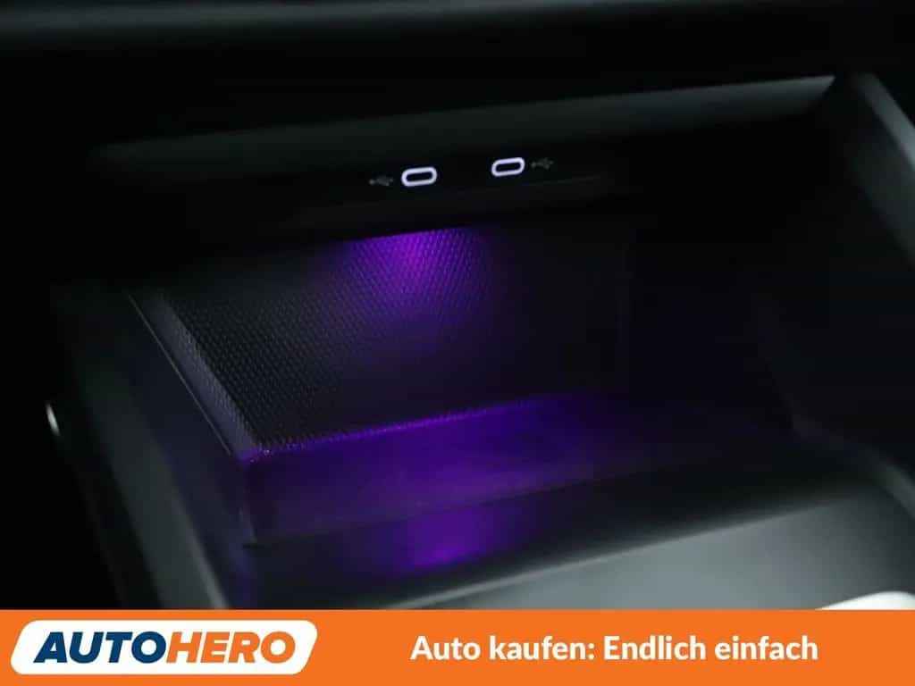 Volkswagen Golf VIII 1.5 TSI ACT R-Line*LED*VC*NAVI*LIMITER 09/2020-photo-31