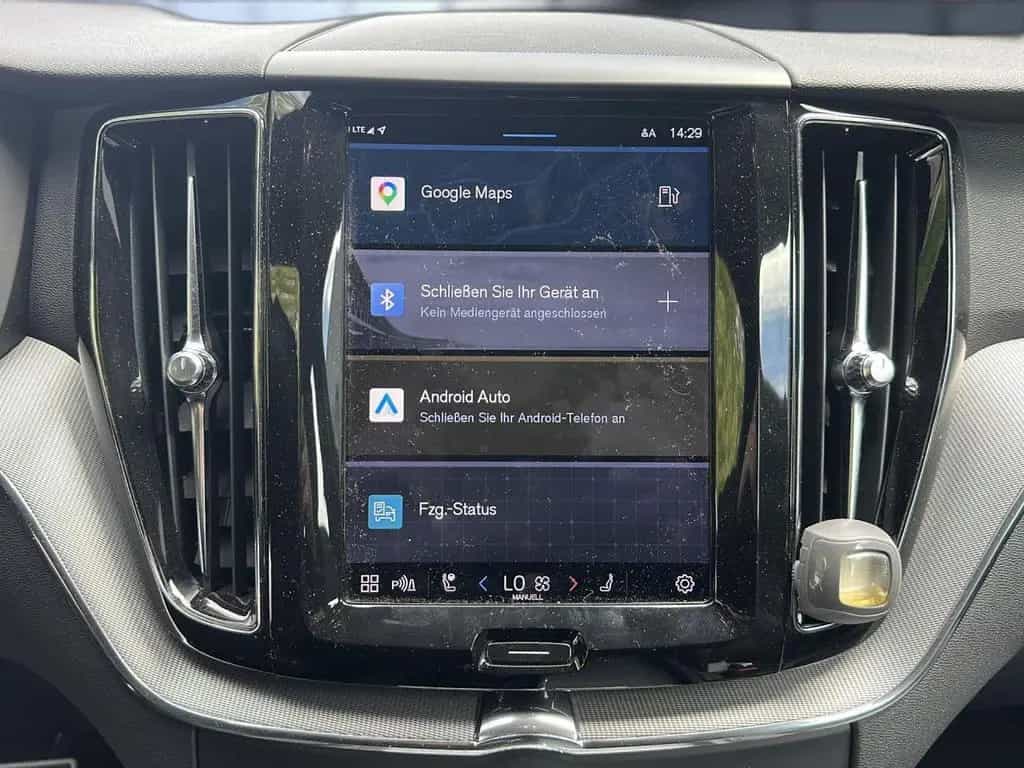 Volvo XC 60 R Design 2WD Bluetooth Navi LED Klima 03/2022-photo-13