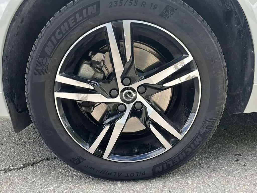 Volvo XC 60 R Design 2WD Bluetooth Navi LED Klima 03/2022-photo-19