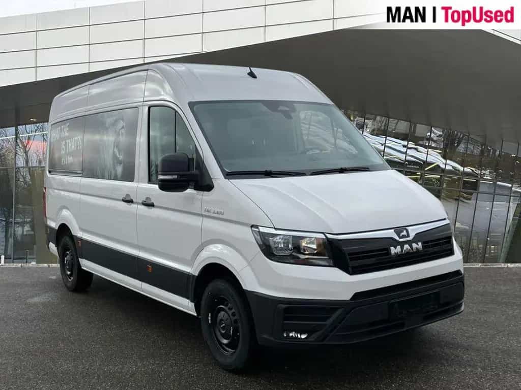 MAN TGE 3.180 4X2F SB , Kombi, 9 Sitzer, Kamera 05/2025-photo-1