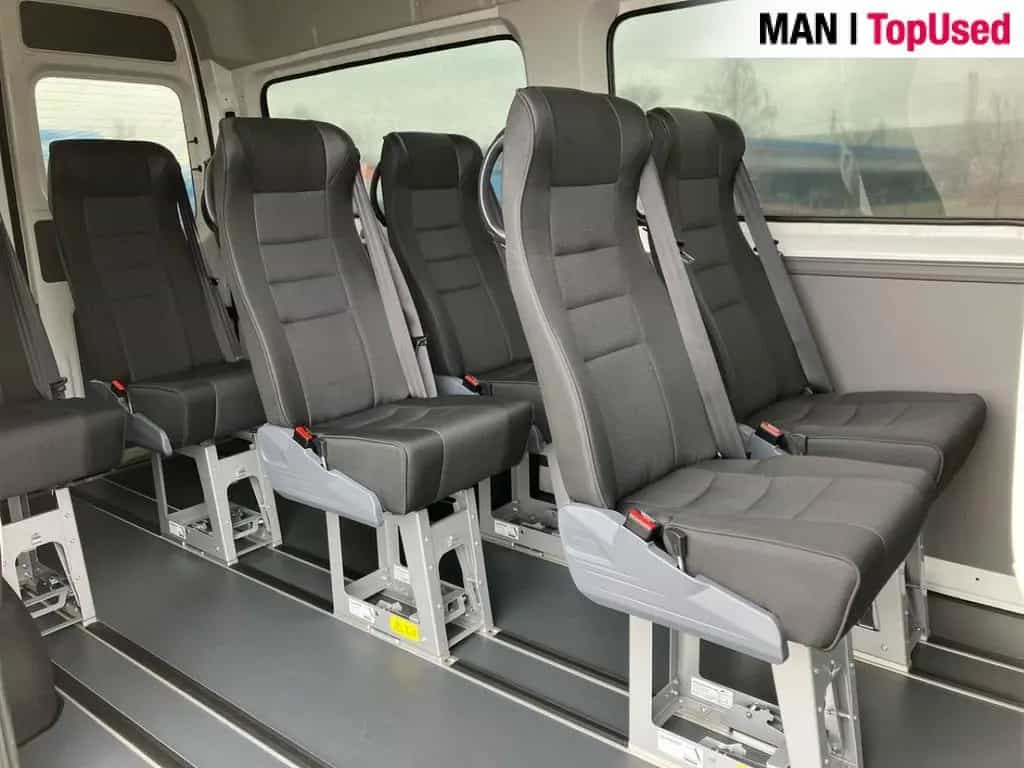 MAN TGE 3.180 4X2F SB , Kombi, 9 Sitzer, Kamera 05/2025-photo-17