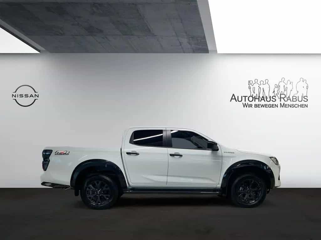 Isuzu D-Max Double Cab 4WD  LED RFK Leder V-Cross 06/2025-photo-7