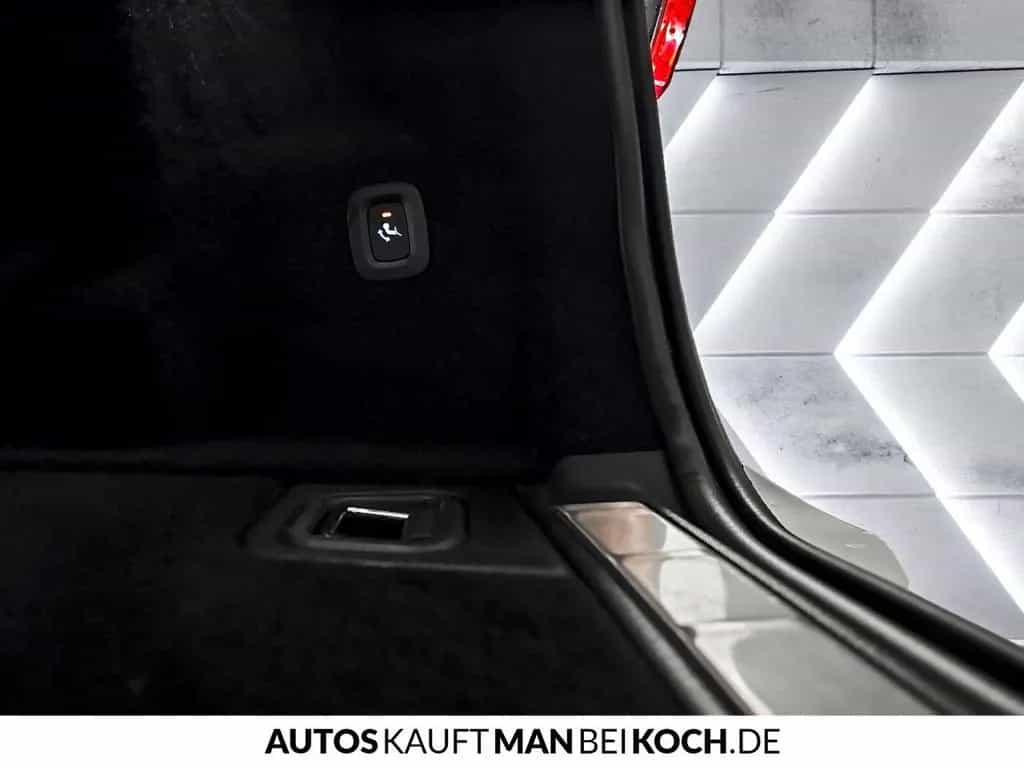 Volvo XC60 B4 D R-Design H&K LED PDC AHK DAB+ KESSY 02/2022-photo-18