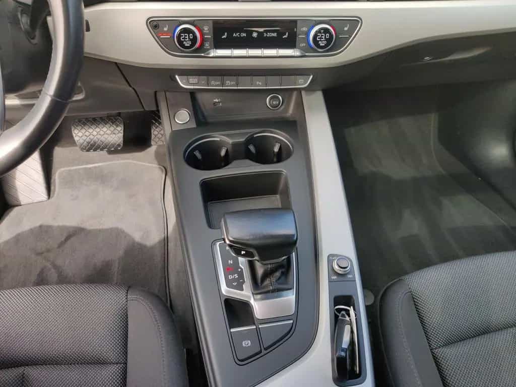Audi A4 Avant 40 TFSI S-Tronic S-Line, LED, Pano, ACC 07/2021-photo-10