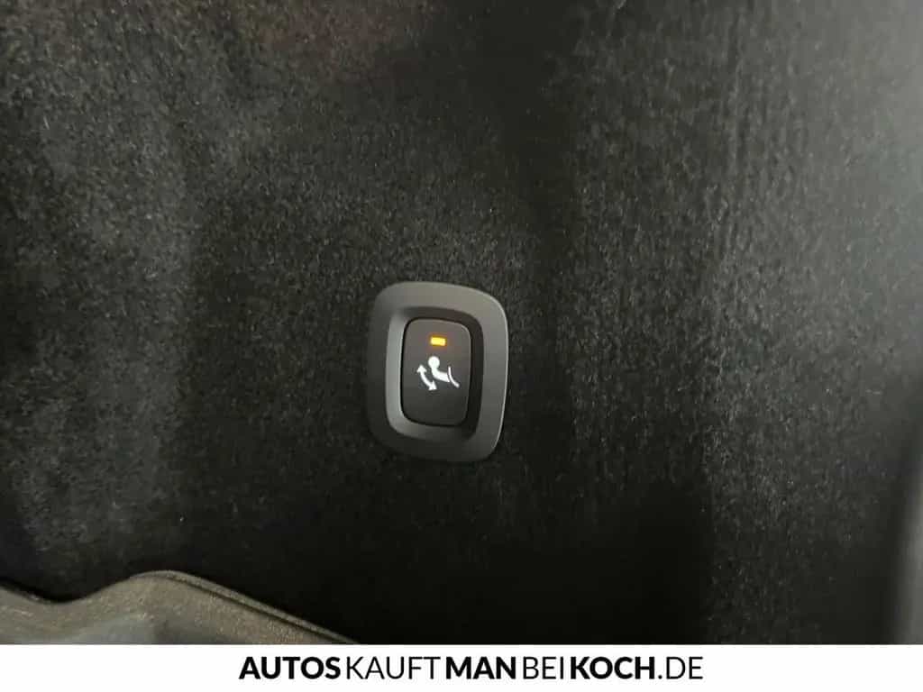 Volvo XC60 B4D AWD R-Design 360 HK ACC BLIS AHK 07/2019-photo-17