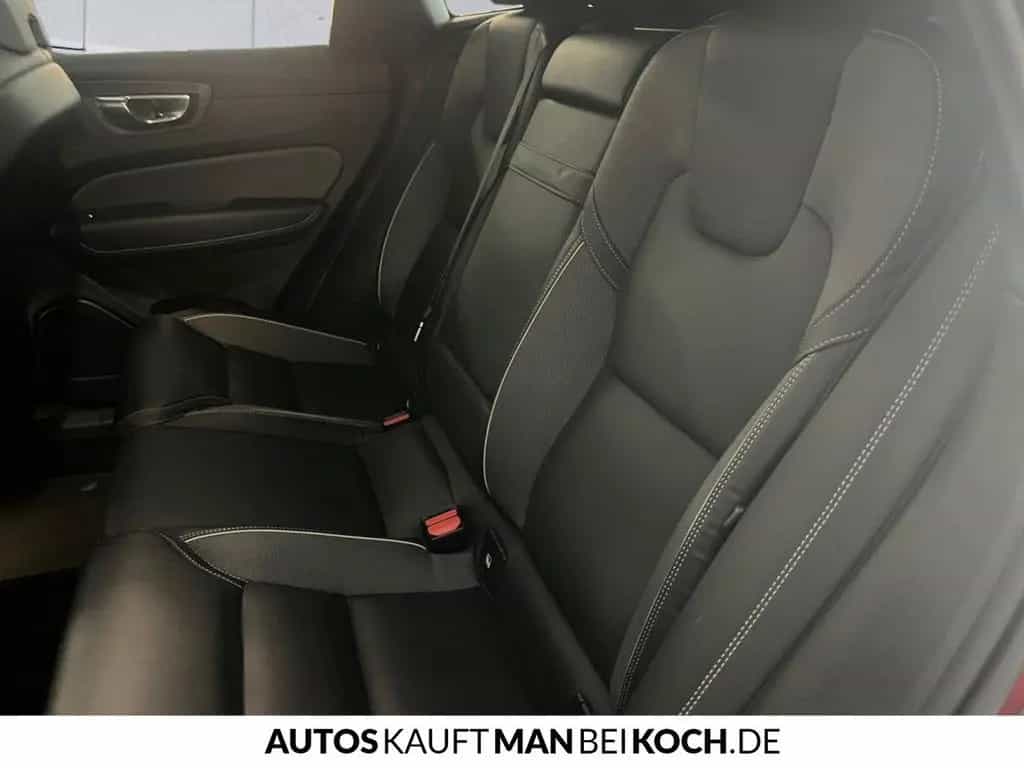 Volvo XC60 B4D AWD R-Design 360 HK ACC BLIS AHK 07/2019-photo-7
