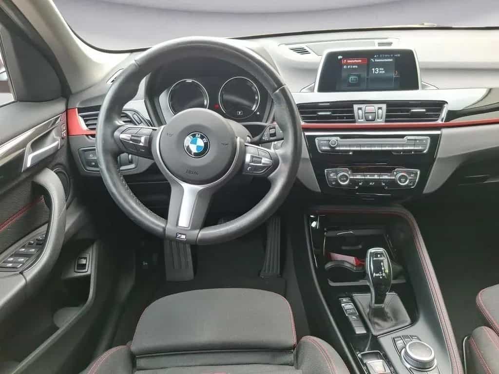 BMW X1 sDrive20iA Sport Line Sportsitze Navi LED Len 02/2019-photo-10