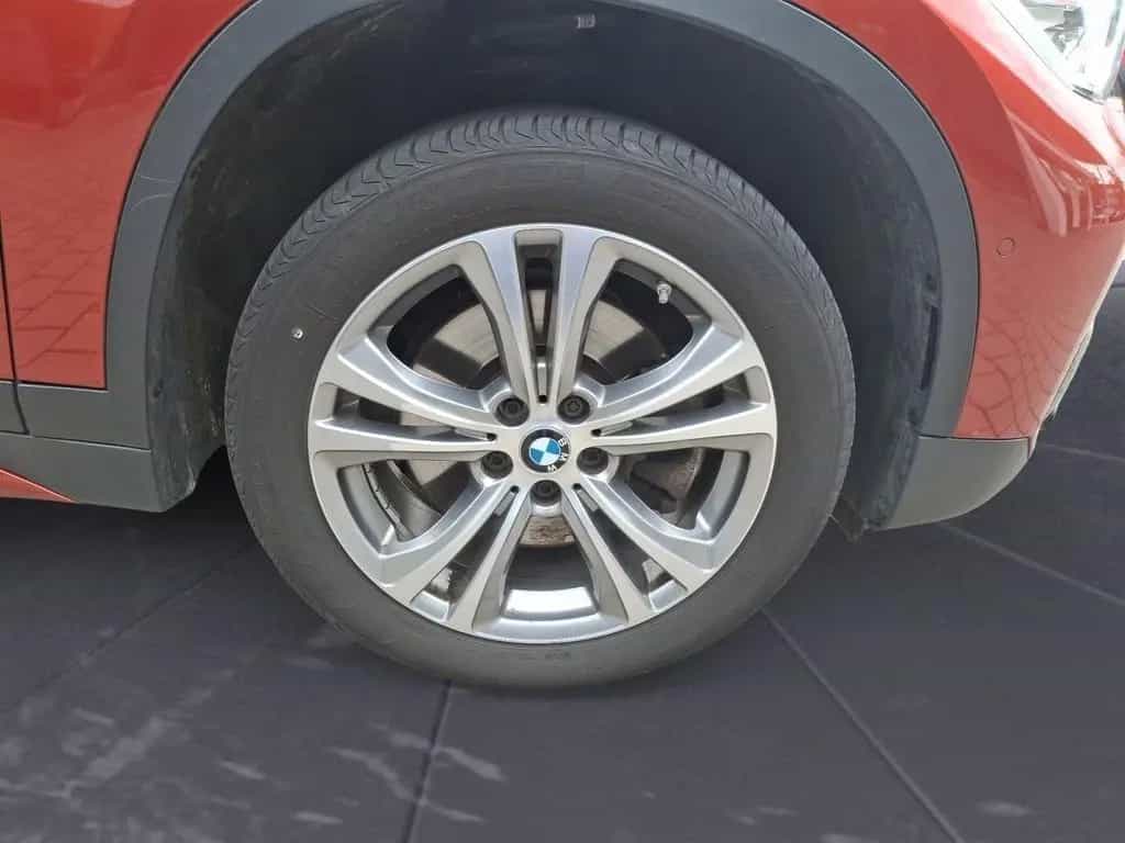 BMW X1 sDrive20iA Sport Line Sportsitze Navi LED Len 02/2019-photo-11