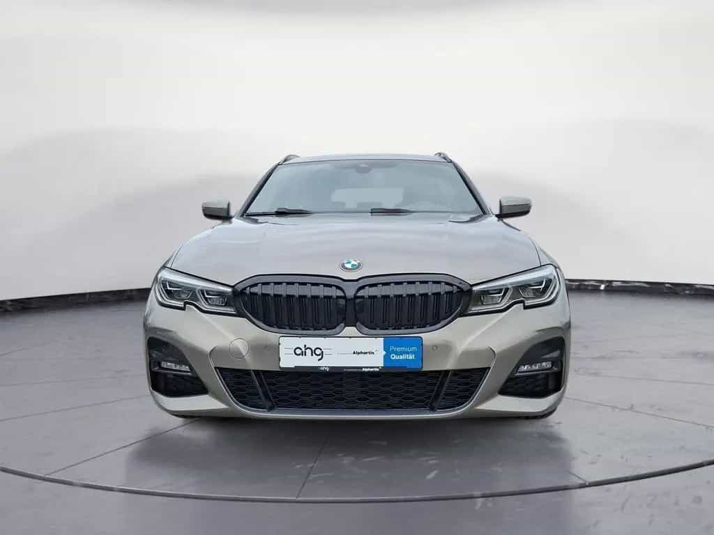 BMW 320 d xDrive Touring M Sport Laser Standheizung 04/2022-photo-6