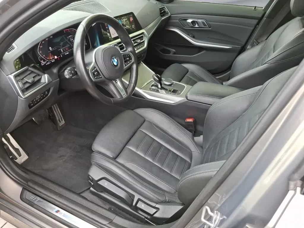 BMW 320 d xDrive Touring M Sport Laser Standheizung 04/2022-photo-7