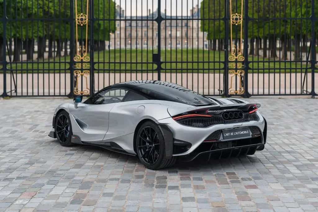 McLaren 765LT Coupe - first hand, low mileage, PPF 05/2021-photo-2