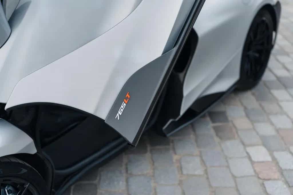 McLaren 765LT Coupe - first hand, low mileage, PPF 05/2021-photo-27