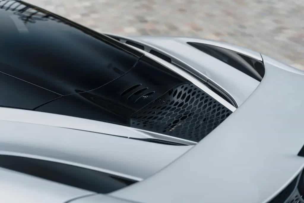 McLaren 765LT Coupe - first hand, low mileage, PPF 05/2021-photo-32