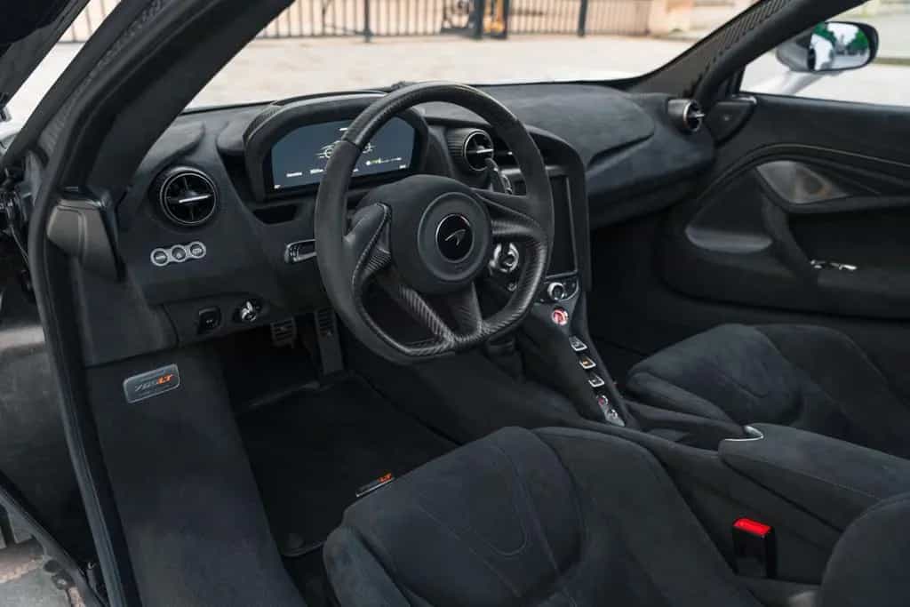 McLaren 765LT Coupe - first hand, low mileage, PPF 05/2021-photo-6