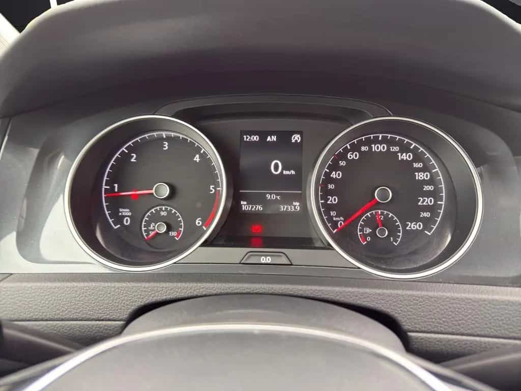 Volkswagen Golf VII Comfortline"Garantie-ACC-Alcantara"2.Hd 01/2020-photo-25