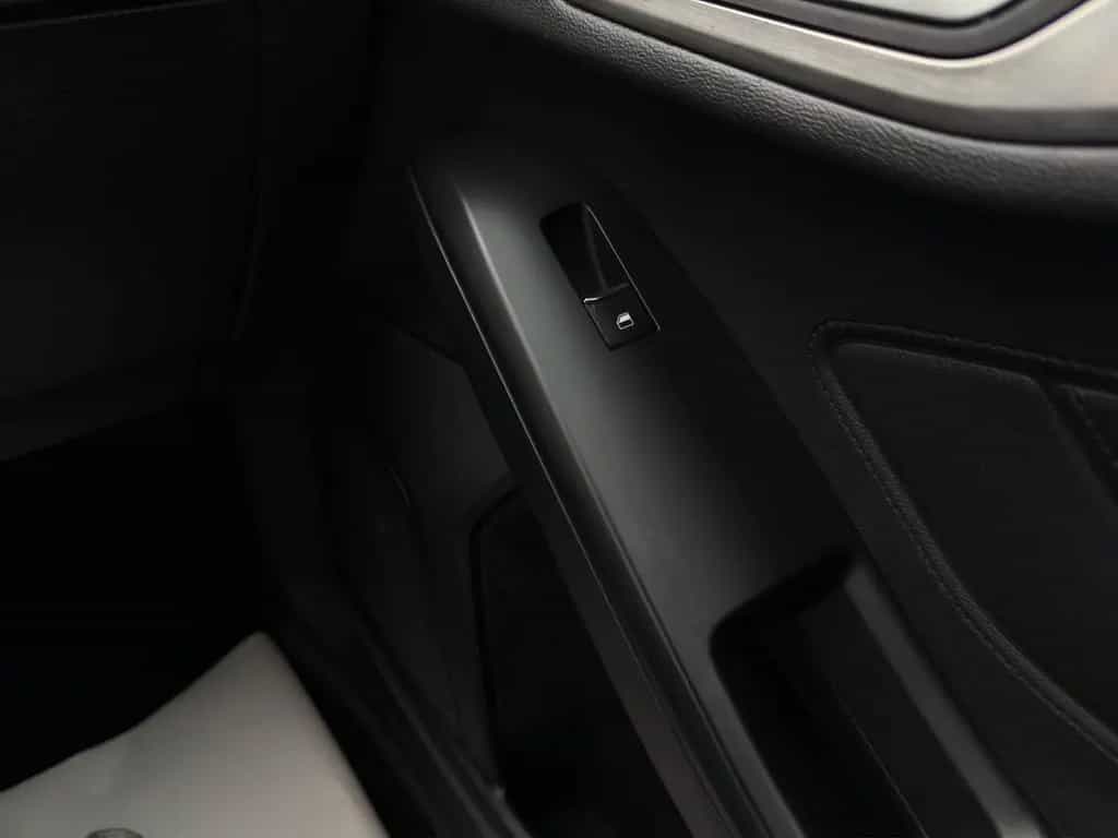 Ford Focus 1.5 Titanium"Garantie-ServiceNEU"2.Hand 04/2019-photo-40