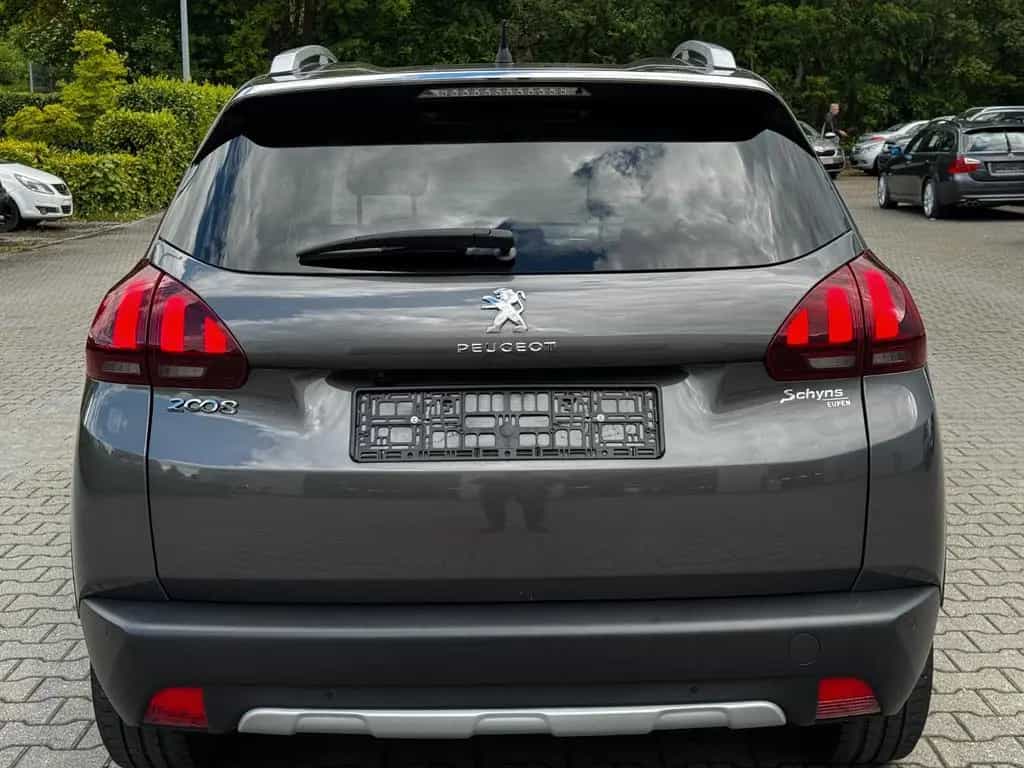 Peugeot 2008 Allure 1.Hand *nur 38000 Km *Navi *Kamera 05/2019-photo-8