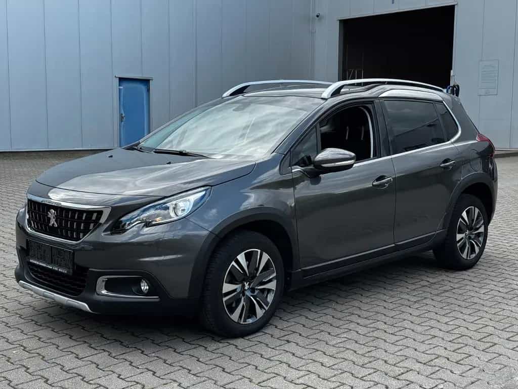 Peugeot 2008 Allure 1.Hand *nur 38000 Km *Navi *Kamera 05/2019-photo-4