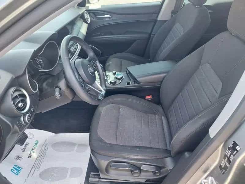 Alfa Romeo Stelvio 2.2 Turbo Diesel 160CV AT8 RW 05/2019-photo-6
