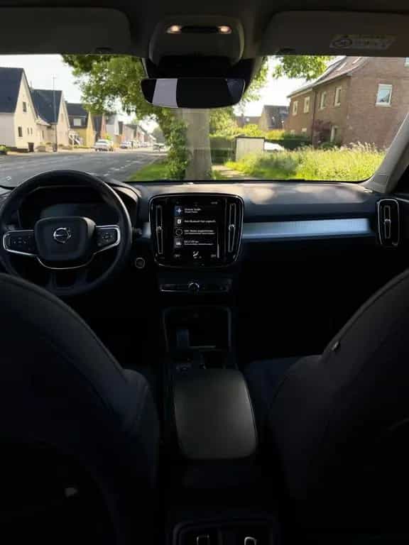 Volvo XC40 XC 40 XC40 Momentum Pro 2WD*1.Hand* 05/2022-photo-9