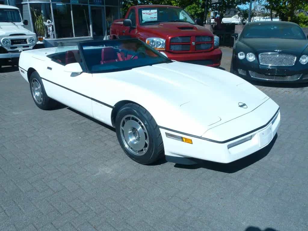 Corvette C4 Cabrio mit Oldtimerzulassung 03/1991-photo-0