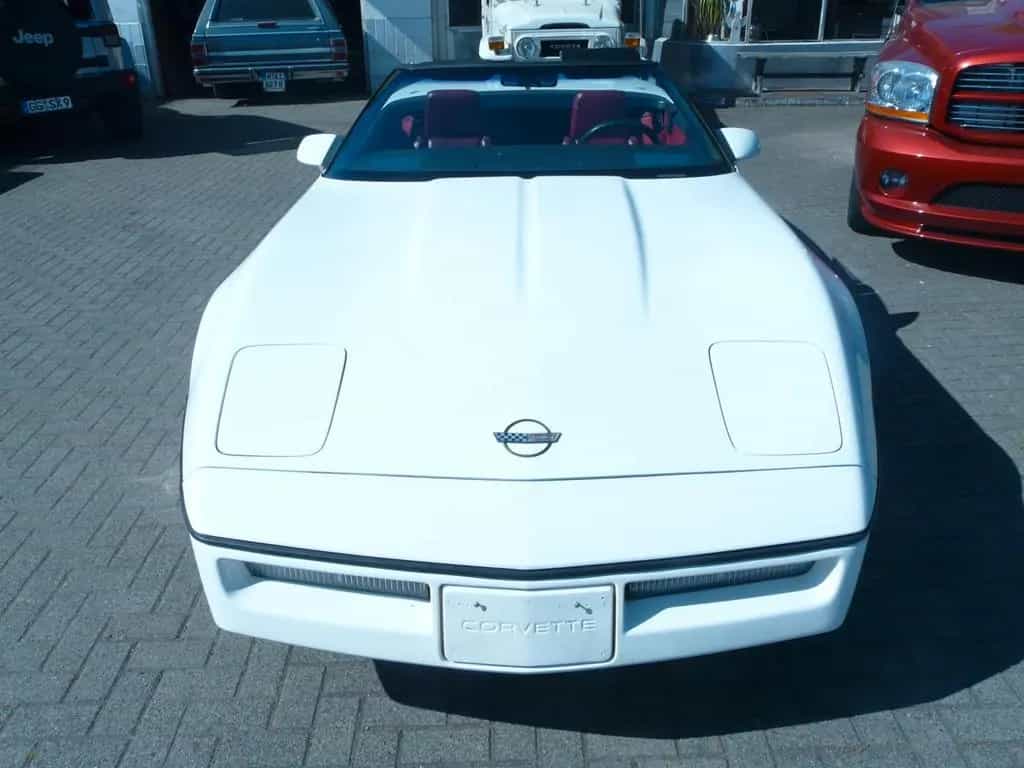 Corvette C4 Cabrio mit Oldtimerzulassung 03/1991-photo-1