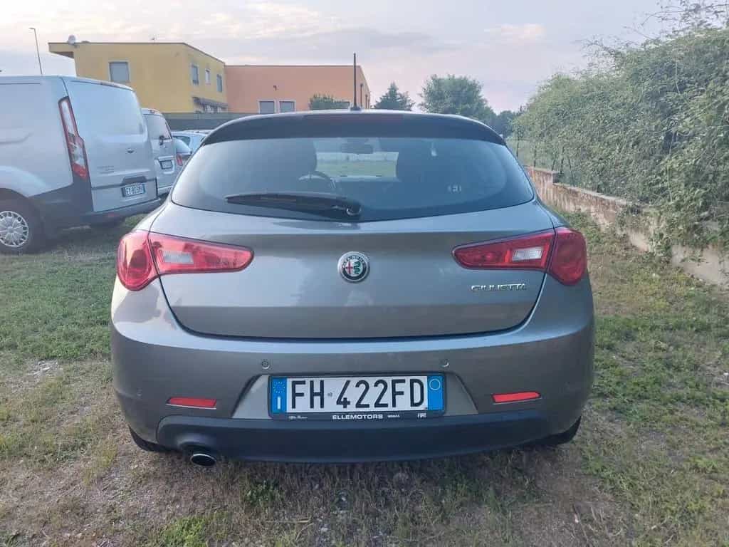 Alfa Romeo Giulietta 1.6 JTDm 120 CV Super 01/2017-photo-6