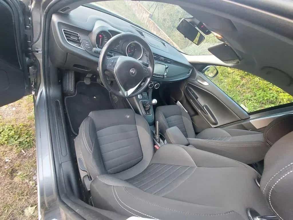 Alfa Romeo Giulietta 1.6 JTDm 120 CV Super 01/2017-photo-7