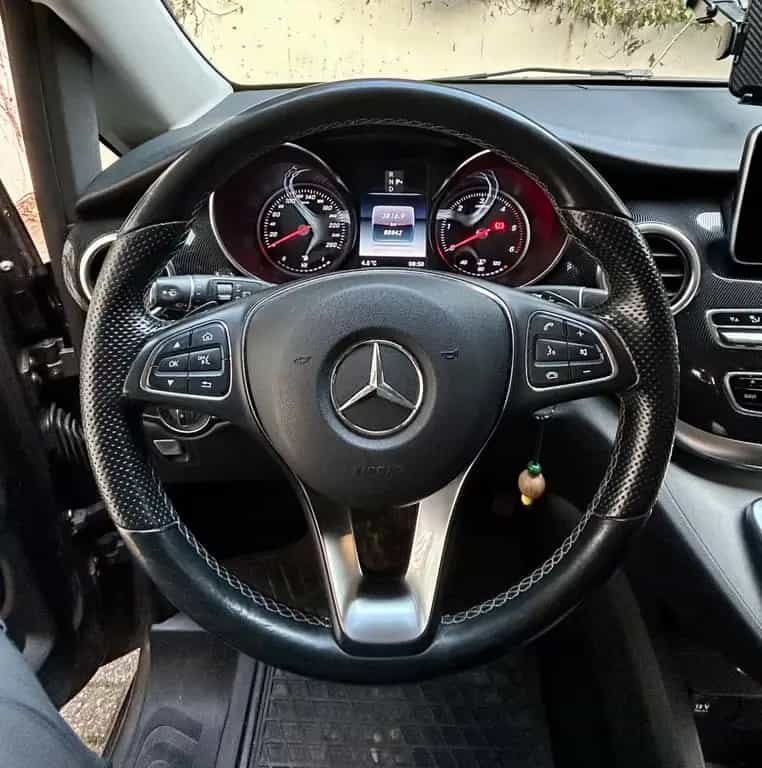 Mercedes-Benz V 250 d Aut. 4MATIC lang- reduzierter Preis! 08/2017-photo-10