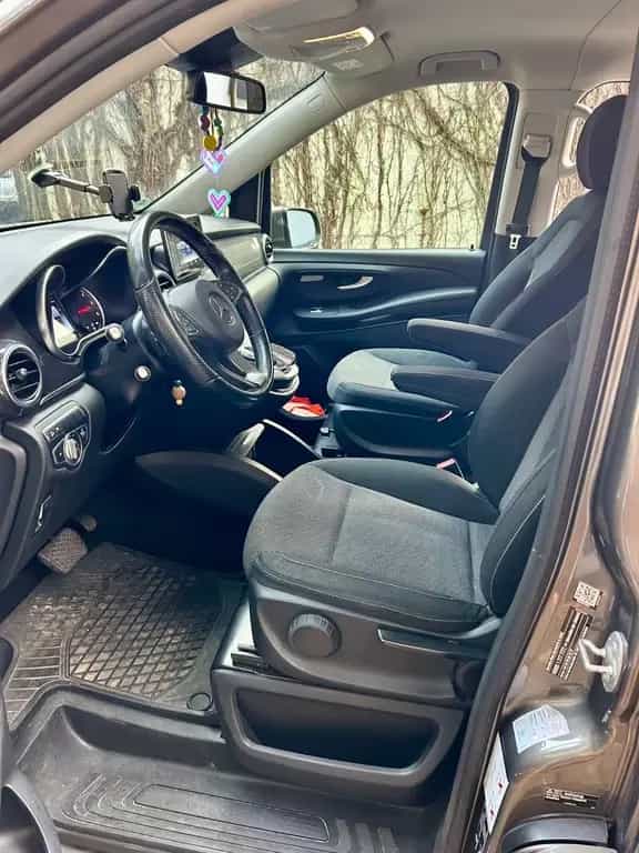 Mercedes-Benz V 250 d Aut. 4MATIC lang- reduzierter Preis! 08/2017-photo-8