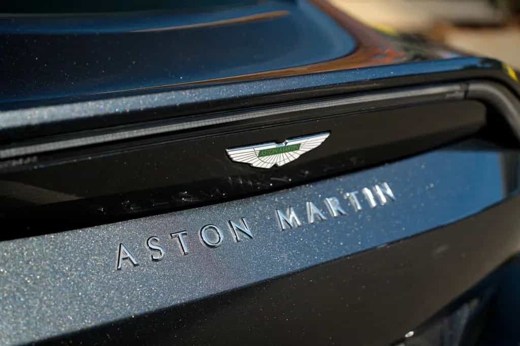 Aston Martin V8 Vantage Coupe 1.HAND / DEUTSCH / ALCANTARA 06/2022-photo-21