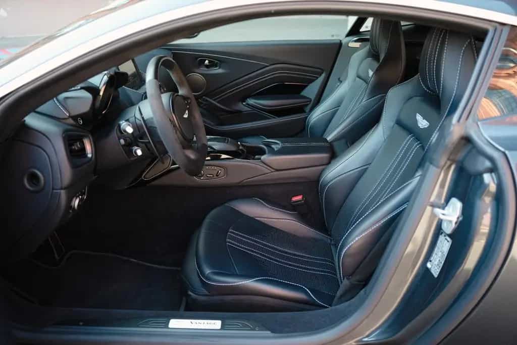 Aston Martin V8 Vantage Coupe 1.HAND / DEUTSCH / ALCANTARA 06/2022-photo-39