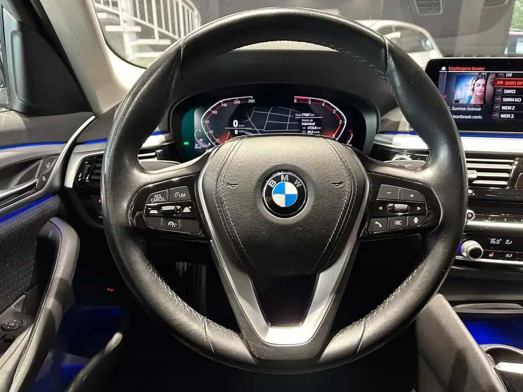 BMW 5 Series d ACC DRIVING-ASSISTANT LIVE-COCKPIT AMBIENTE 07/2020-photo-12