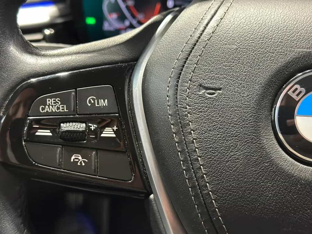 BMW 5 Series d ACC DRIVING-ASSISTANT LIVE-COCKPIT AMBIENTE 07/2020-photo-26