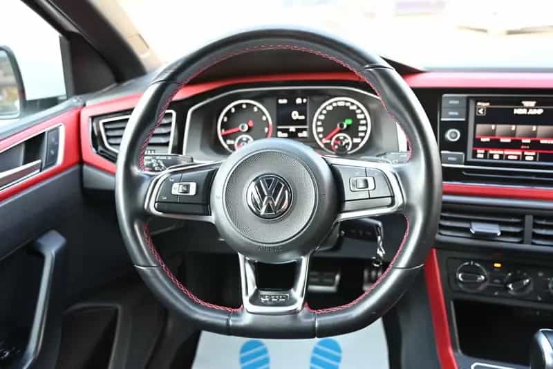 Volkswagen Polo VI 2.0 TSI GTI 1.Hd LED PDC Mod.2020 11/2019-photo-11