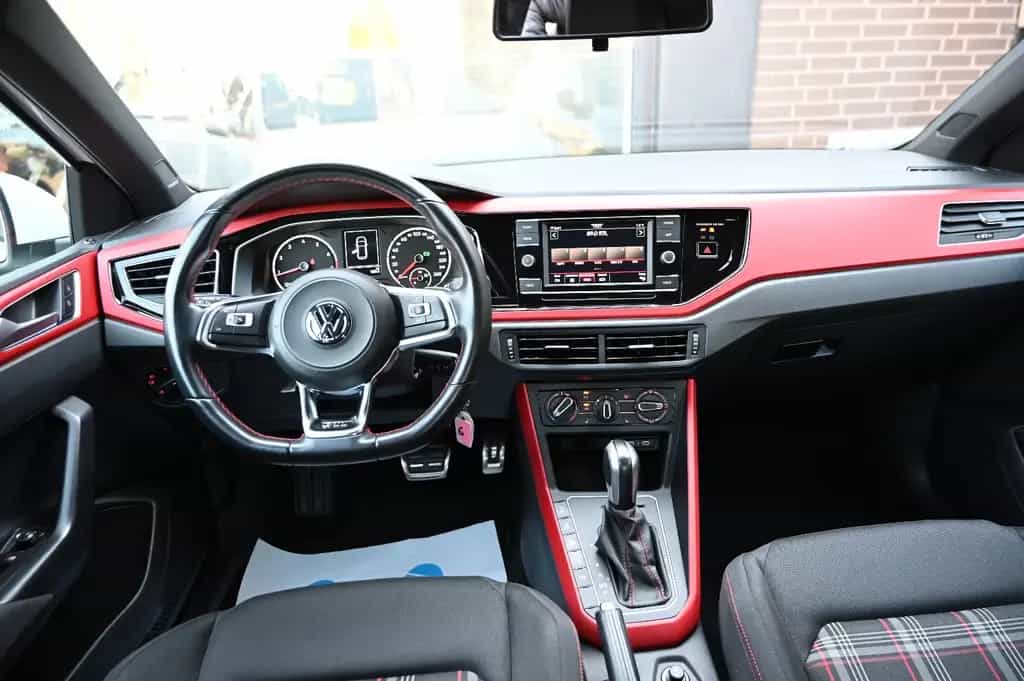 Volkswagen Polo VI 2.0 TSI GTI 1.Hd LED PDC Mod.2020 11/2019-photo-8
