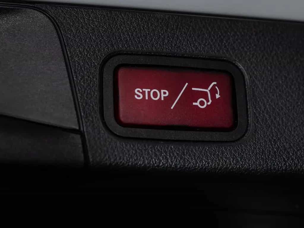 Mercedes-Benz B 200 AMG-LINE *LED*PANO*DISTR*HUD*AHK*360° 02/2019-photo-15
