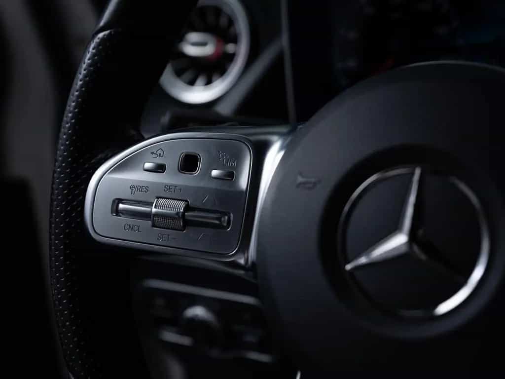 Mercedes-Benz B 200 AMG-LINE *LED*PANO*DISTR*HUD*AHK*360° 02/2019-photo-17