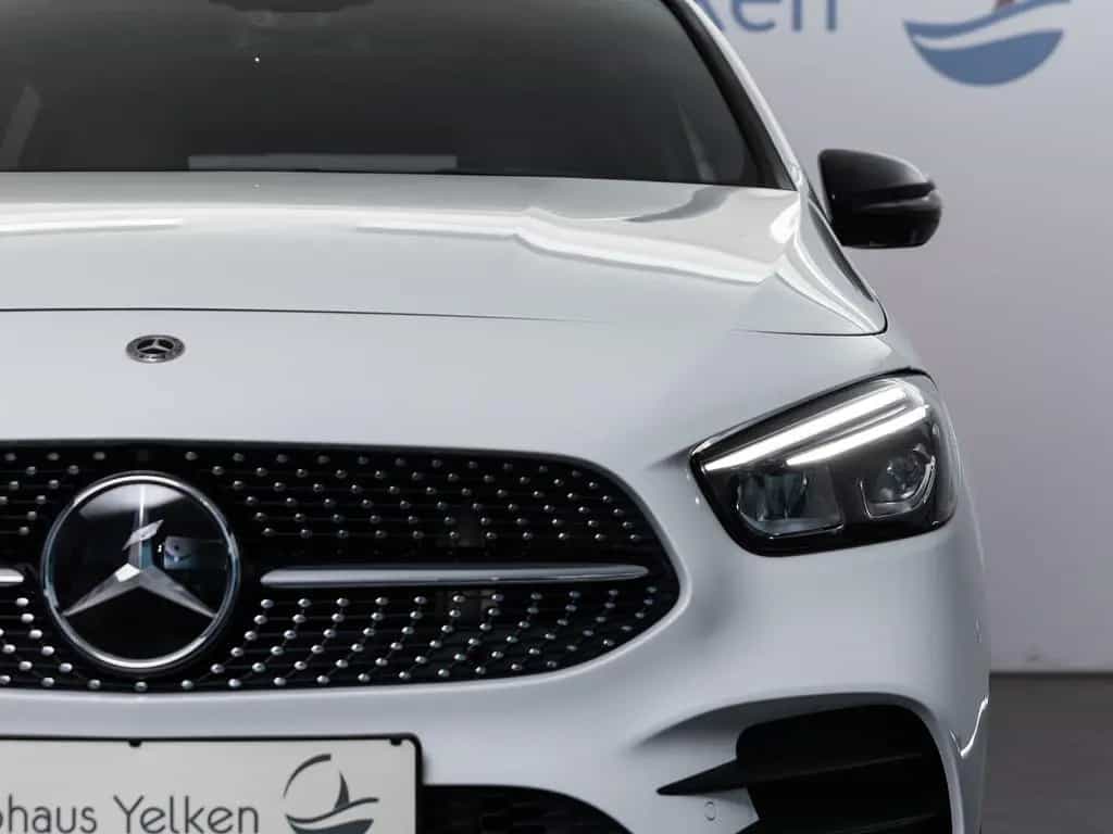 Mercedes-Benz B 200 AMG-LINE *LED*PANO*DISTR*HUD*AHK*360° 02/2019-photo-25