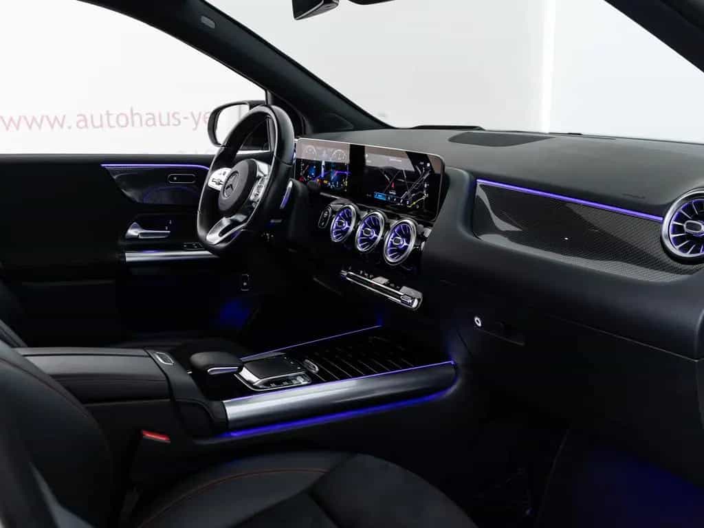 Mercedes-Benz B 200 AMG-LINE *LED*PANO*DISTR*HUD*AHK*360° 02/2019-photo-9
