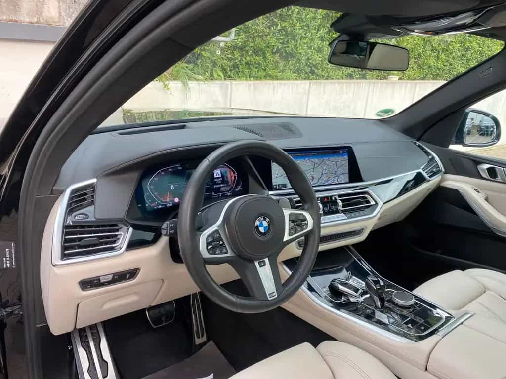 BMW X5 xDr40i M Sport PANO*StandH*Laser*DA-Prof*360° 12/2022-photo-1