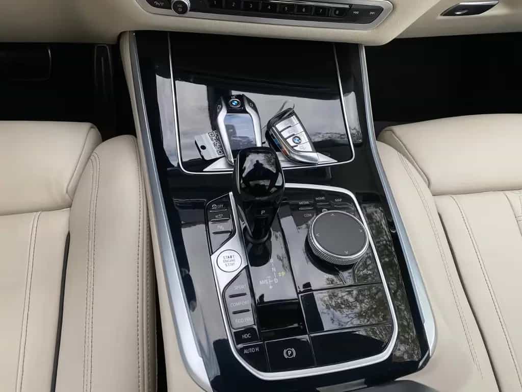BMW X5 xDr40i M Sport PANO*StandH*Laser*DA-Prof*360° 12/2022-photo-17