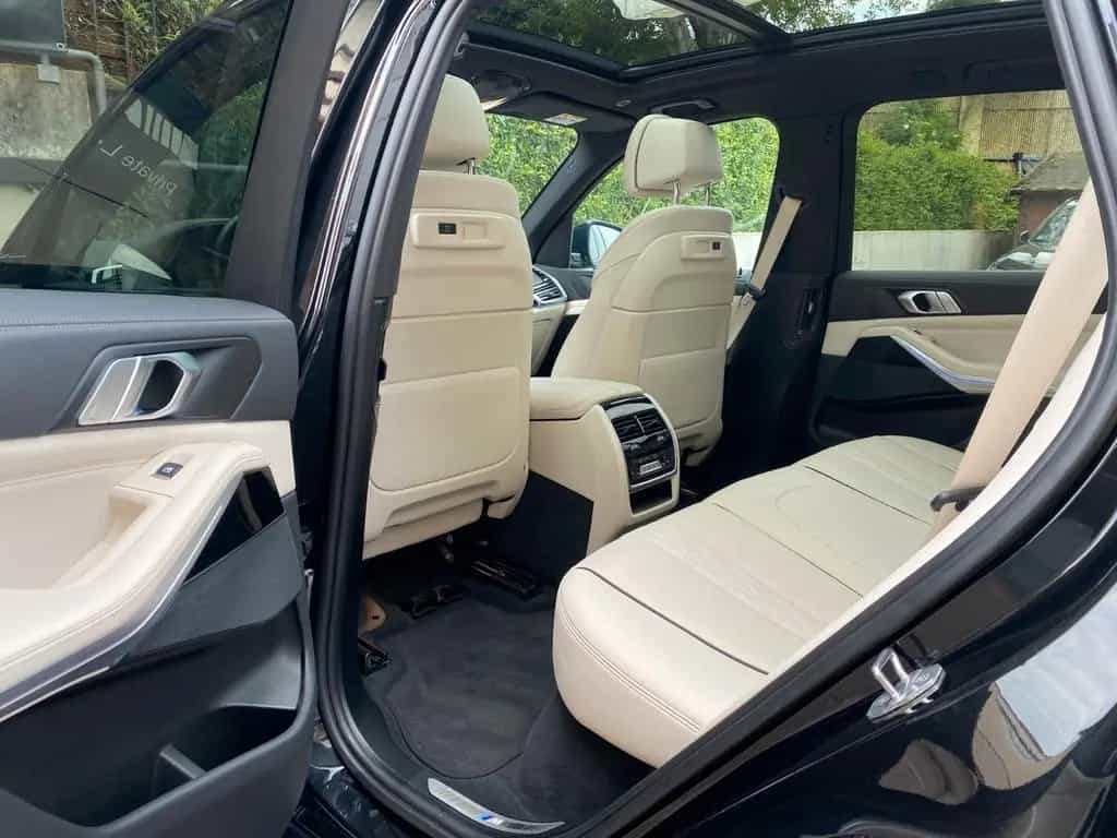 BMW X5 xDr40i M Sport PANO*StandH*Laser*DA-Prof*360° 12/2022-photo-34
